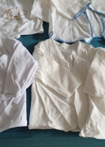 Bebek  Beyaz Pamuklu Kısa Kollu Hastane Kıyafeti zıbın - Görsel 11