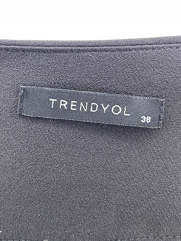 38 Beden siyah Renk Trendyol & Milla Düz Kesim %70 İndirimli.