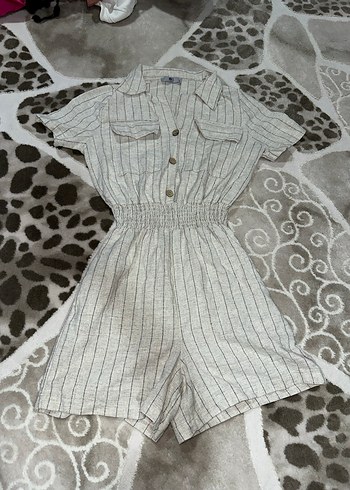 Bej Kısa Keten Tulum V Yaka Düğmeli - Görsel 6