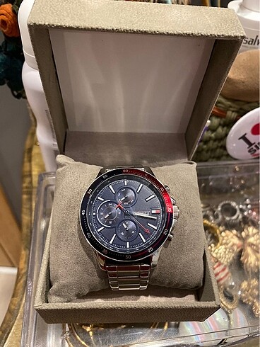 Tommy Hilfiger Erkek Kol Saati