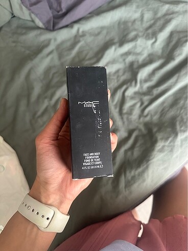 MAC Mac Face And Body