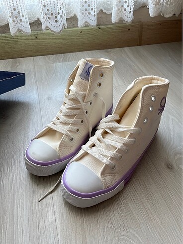 37 Beden beyaz Renk converse