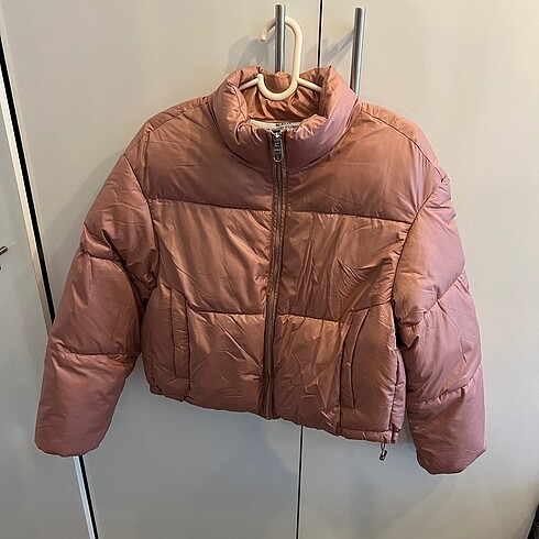 BERSHKA mont