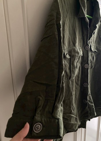 Kadın Haki Keten Düğmeli Uzun Kollu Gömlek - Görsel 2