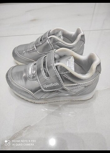 26 Beden Reebok silver spor ayakkabı 