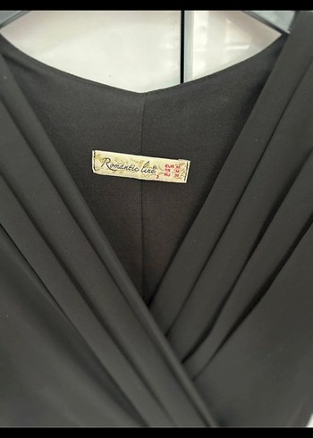 Siyah Transparan Kısa Kollu Uzun V Yaka Elbise - Görsel 5