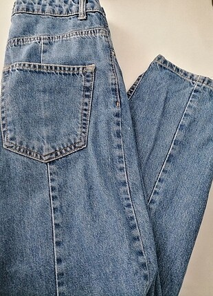 Mom jeans