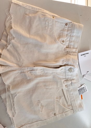 38 Beden Kadın Beyaz Mini Denim Şort/Pull and bear kot şort