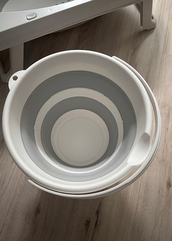 Katlanabilir Bebek Küveti ve Küçük Kova Seti - Görsel 6