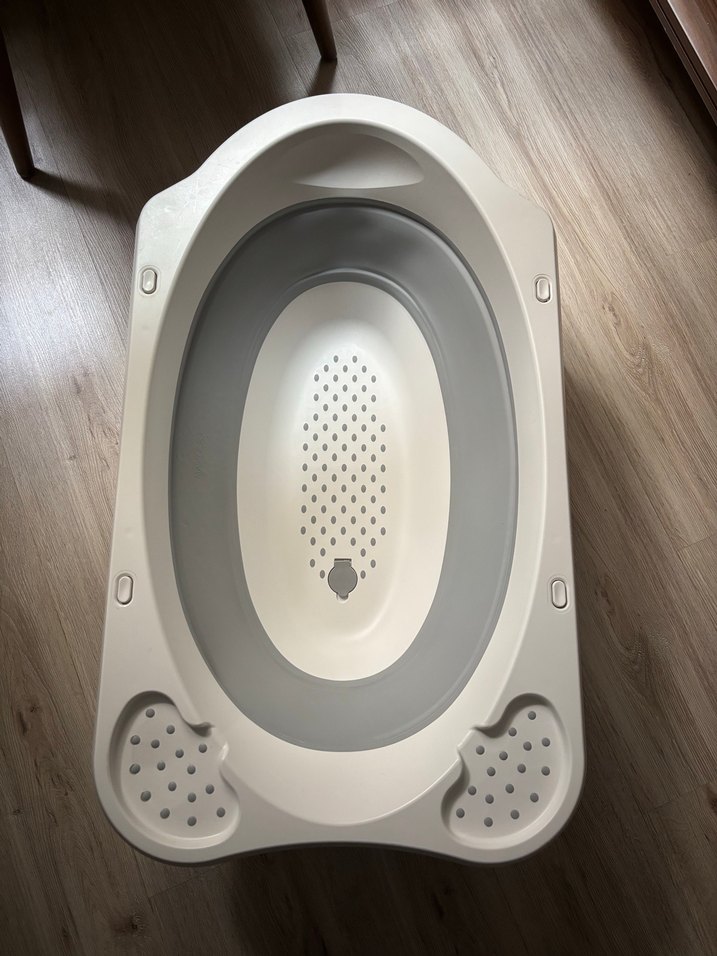 Katlanabilir Bebek Küveti ve Küçük Kova Seti - Görsel 2