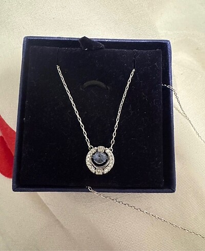 Swarovski kolye