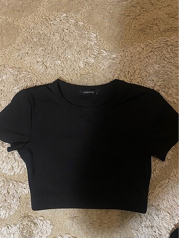 trendyol siyah crop bluz