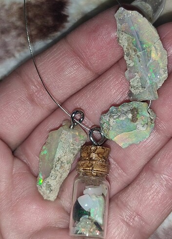 Natürel opal taşları 
