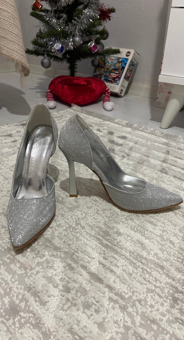 Gri Simli Stiletto Topuklu Kadın Abiye Ayakkabı - Görsel 4