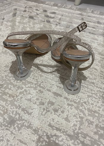 Bej Taşlı İnce Topuklu Kadın Abiye Ayakkabı - Görsel 3