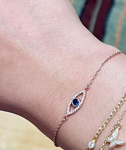 So Chic So chic bileklik