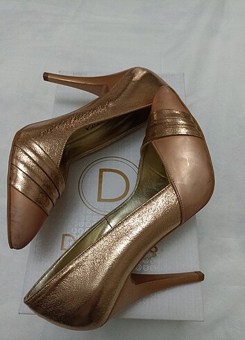 37 Beden altın Renk #Bayan #dore #bakır renk #37 no stiletto #yeni