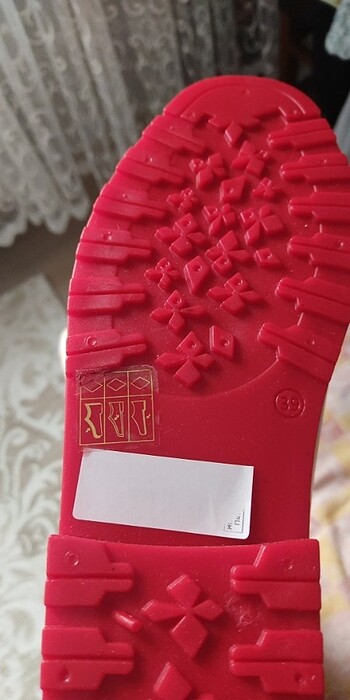 Elle Sıfır yağmur cizmesi