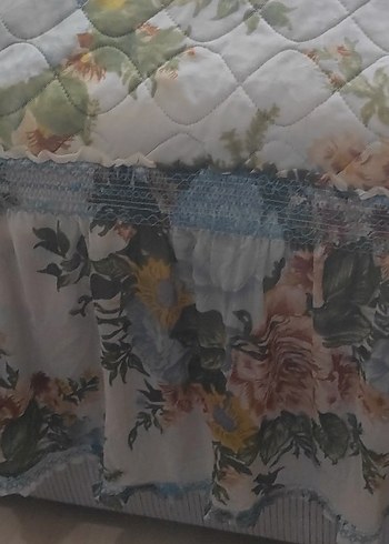 Pastel Renkli Çiçek Desenli Yatak Örtüsü - Görsel 6