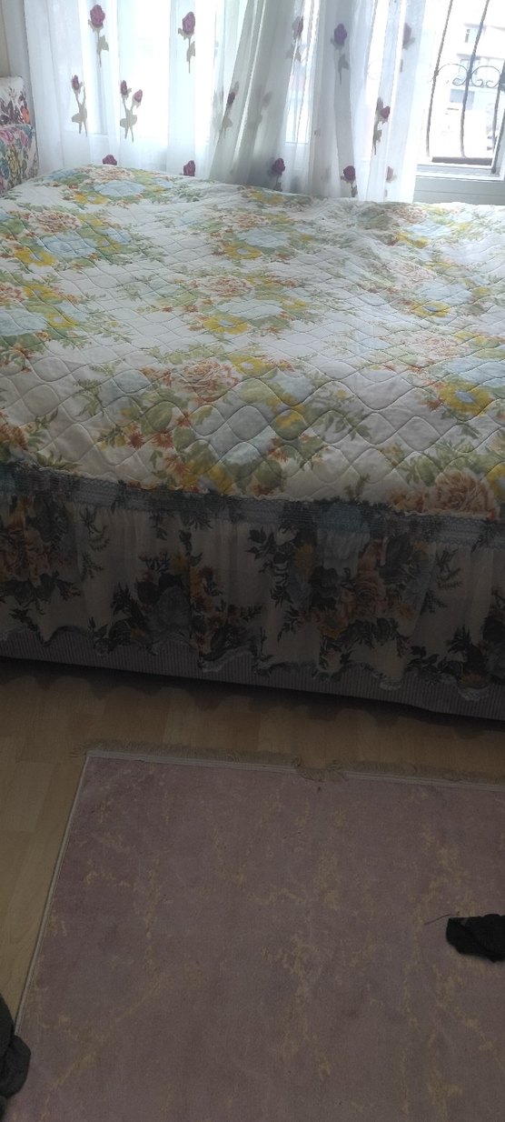 Pastel Renkli Çiçek Desenli Yatak Örtüsü - Görsel 5