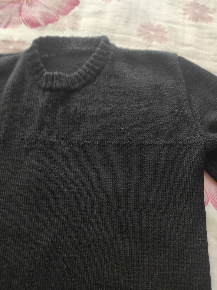 Siyah Kadın Yün Kazak - Görsel 4