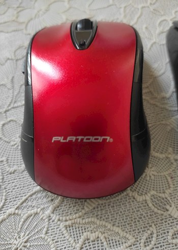 Kırmızı ve Siyah Renkli Kablosuz Mouse - Görsel 3