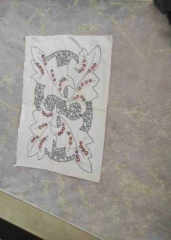 Nakışlı Beyaz kırlent yastık kılıfı - Görsel 2