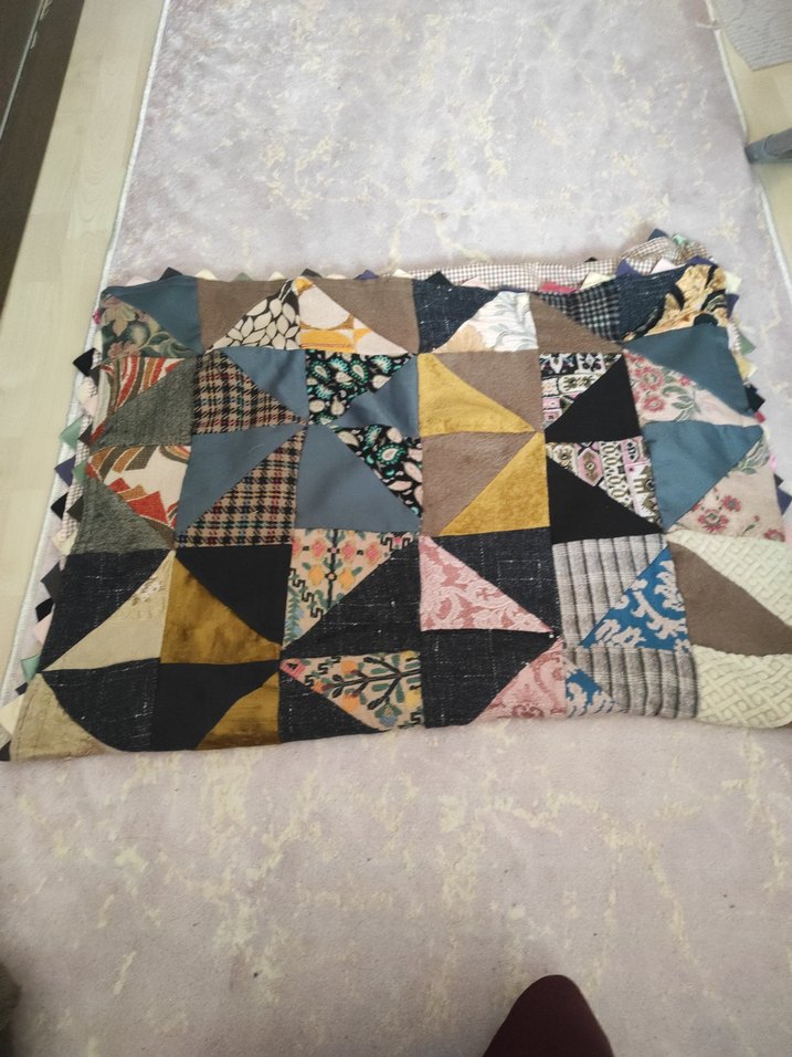 kırk yama seccade batanye yolluk da olur - Görsel 5