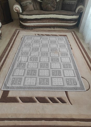 Diger Gri Ekose Desenli Halı