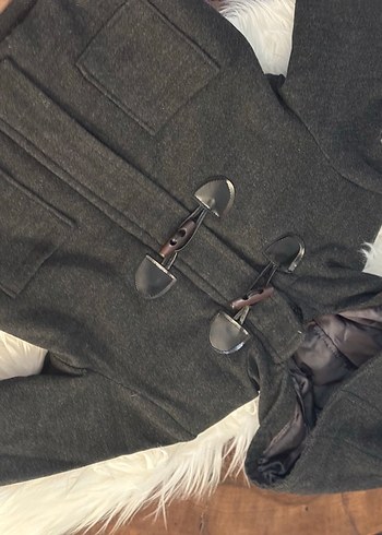 Gri Kapüşonlu Erkek Çocuk Kabanı - Görsel 6