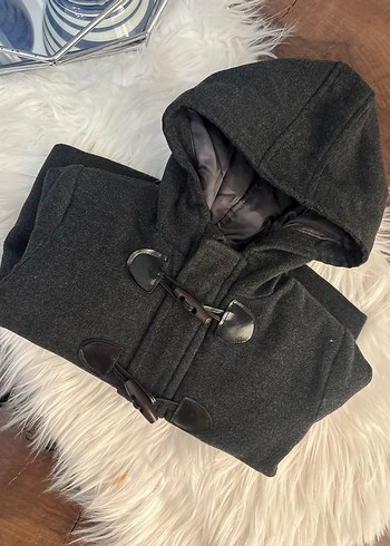 Gri Kapüşonlu Erkek Çocuk Kabanı - Görsel 3