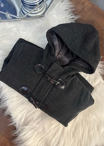 Gri Kapüşonlu Erkek Çocuk Kabanı - Görsel 2