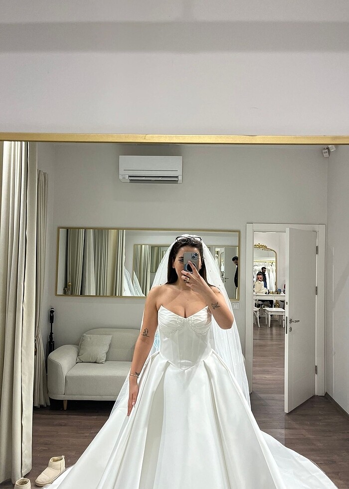 GELİNLİK - Kiralık / satılık - Görsel 3