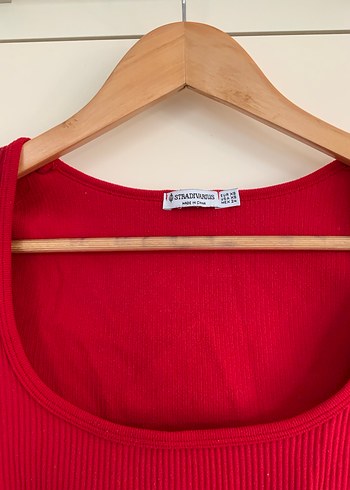 xs Beden Stradivarius kırmızı Crop