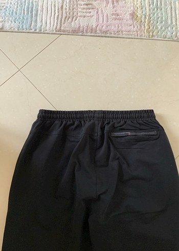 Diğer Siyah Eşofman