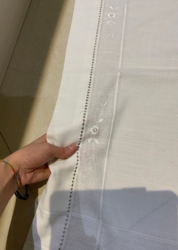 Nakışlı Beyaz Masa Örtüsü - Görsel 6