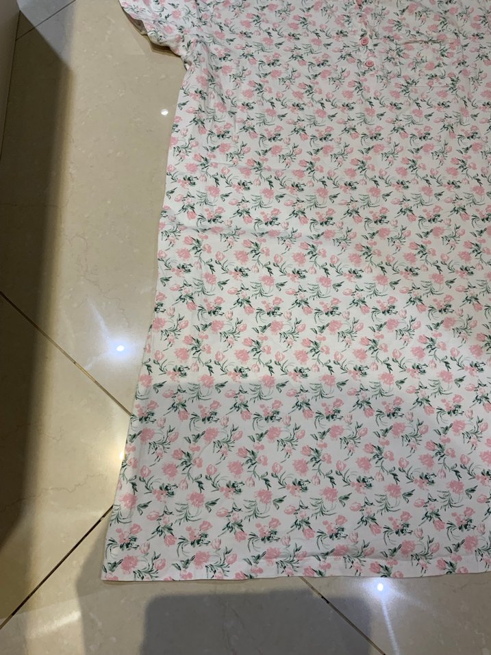 Çiçek desenli gecelik - Görsel 2