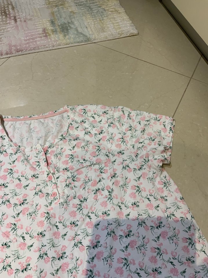 Çiçek desenli gecelik - Görsel 4