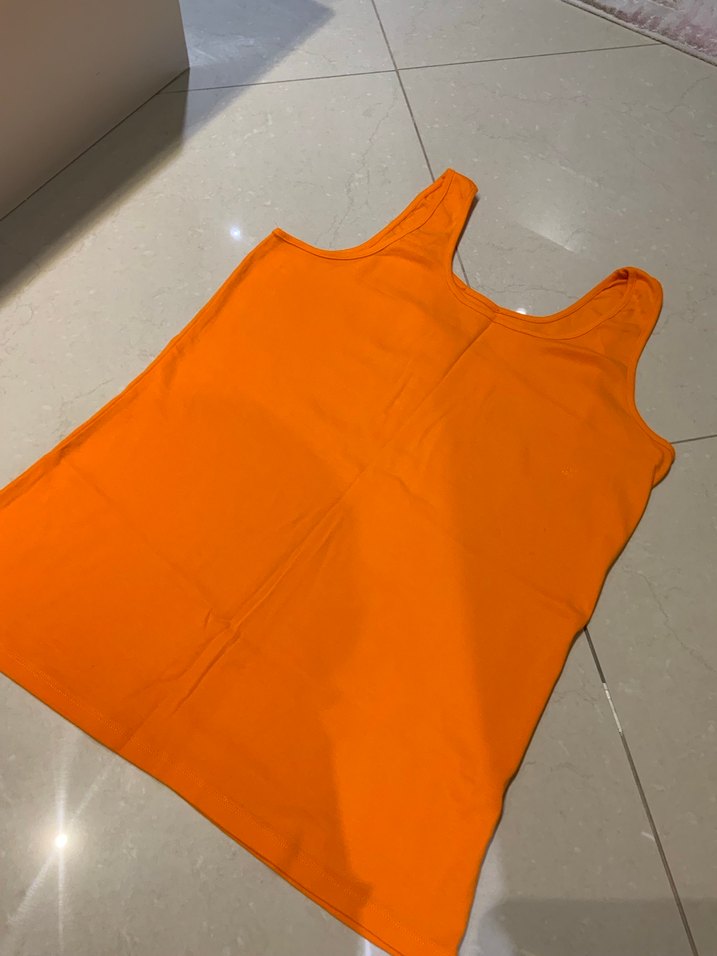 Turuncu Kolsuz Bluz - Görsel 3