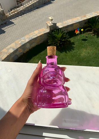 Pembe köpek şeklinde baharatlık