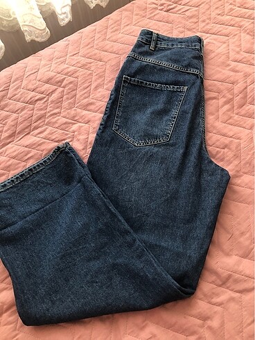 BAGGY JEAN