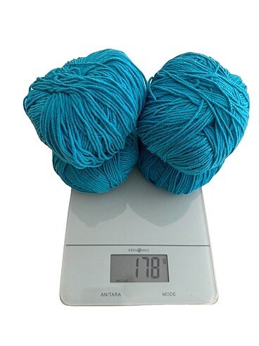 Beden YARNART JEANS COLOR 55 178 GRAM