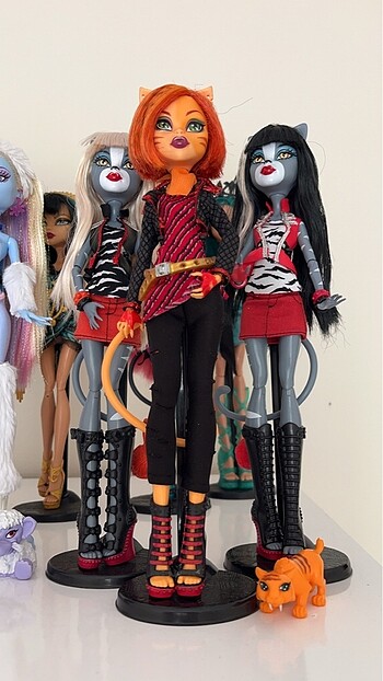 monster high toralei ve ikizler