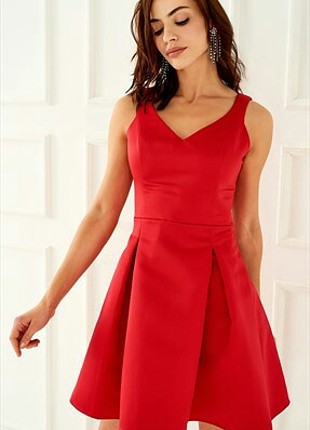 36 Beden kırmızı Renk Trendyol kırmızı elbise