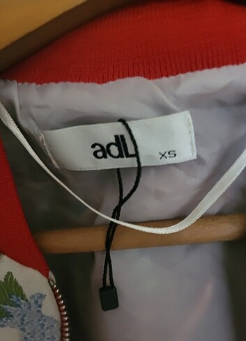 xs Beden Adil desenli ceket