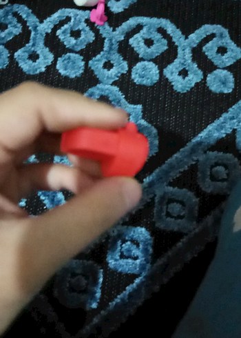 Kırmızı Makyaj Süngeri - Görsel 2