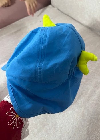 UV korumalı Mavi Erkek Çocuk Şapka - Eğlenceli Dinozor Desenli - Görsel 2