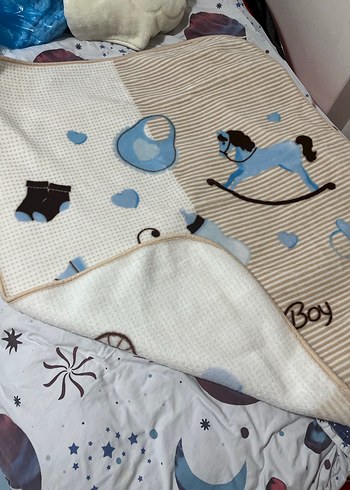 Mavi Baskılı Bebek Battaniyesi - Görsel 3