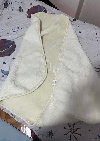 Krem Desenli Bebek Battaniyesi - Görsel 4