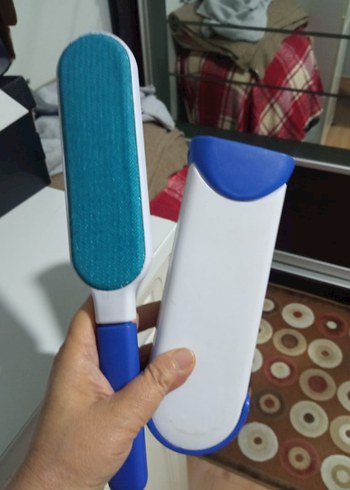 Beden Renk Mavi Tüy Temizleyici Fırça